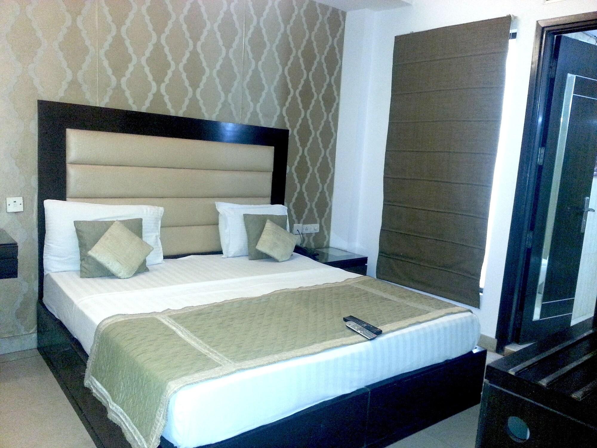 Hotel Delhi Pride, Karol Bagh Exterior foto