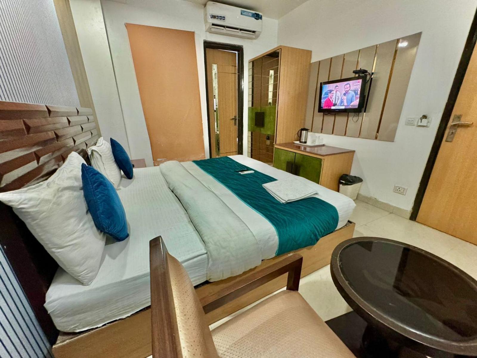 Hotel Delhi Pride, Karol Bagh Exterior foto